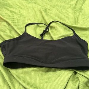 Mondetta black sportsbra
